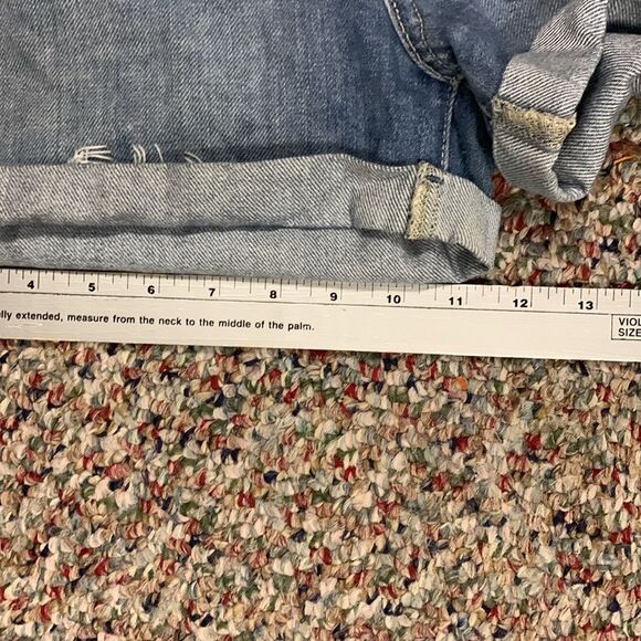 Paige Jimmy Jimmy Medium Wash Mid-Rise Distressed Cuffed Jean Shorts Size 29/US8 - Picture 15 of 15